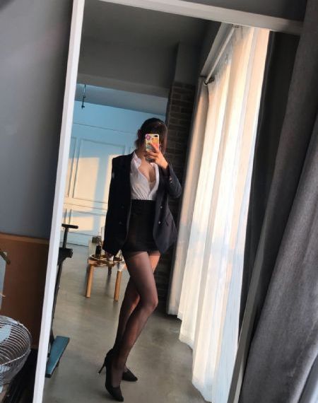 老头猛挺进小莹的体内小说_BD手机在线看